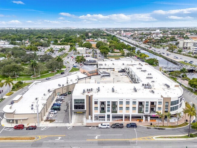 Building Photo - 1 Curtiss Pkwy