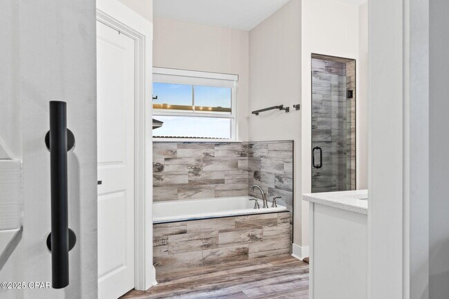 Building Photo - 4419 Conifer Ln