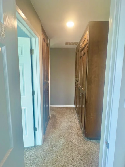 Building Photo - 107 Pajaro Way
