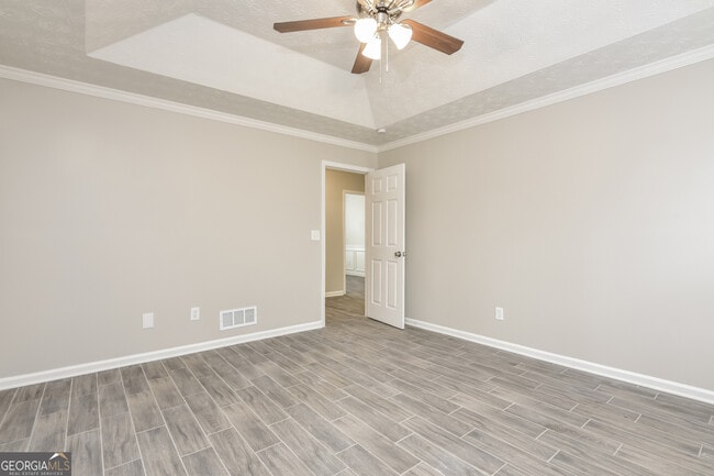 Building Photo - 40 Dearing Woods Ln