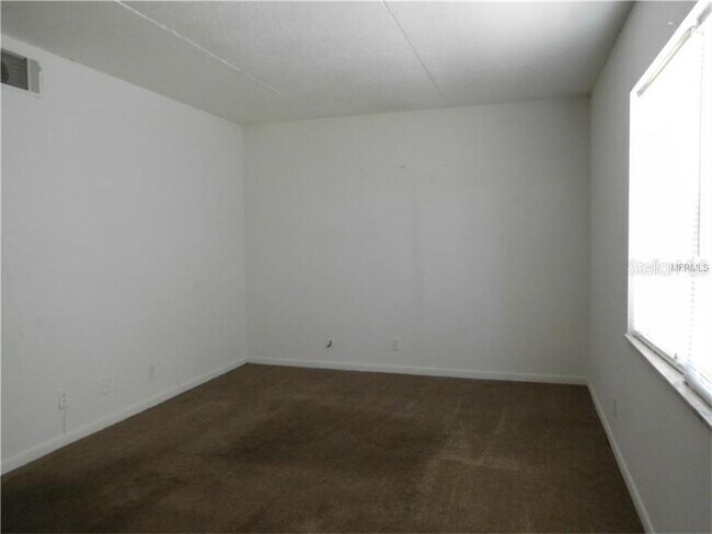 Building Photo - 302 S Spring Garden Ave