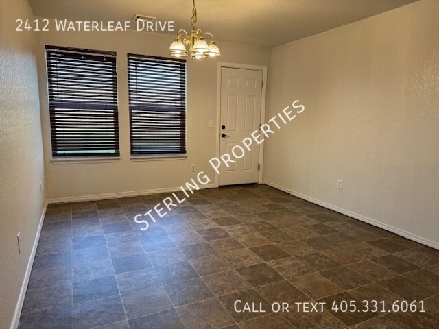 Building Photo - 2412 Waterleaf Dr