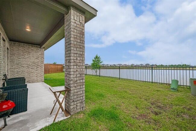 Building Photo - 1456 Sundown Gln Ln