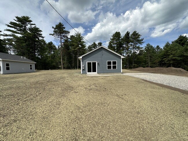 Building Photo - 16 Trappers Way