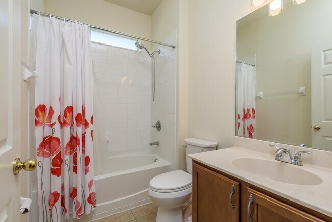 Building Photo - 4515 Fieldview Cir