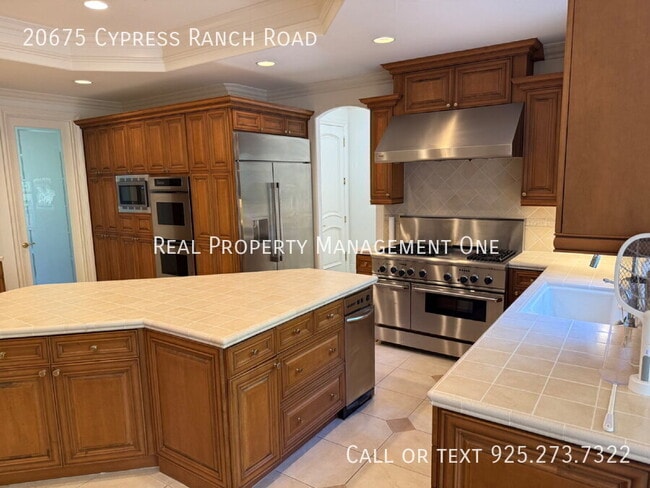 Building Photo - 20675 Cypress Ranch Rd