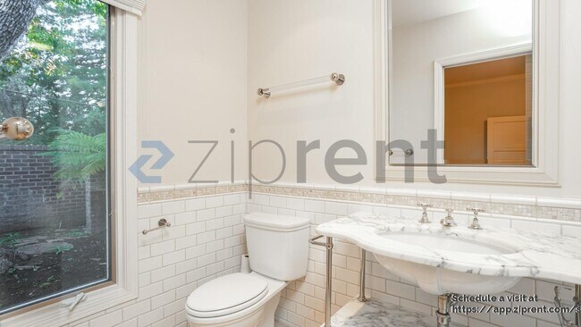 Building Photo - 16000 Greenwood Rd