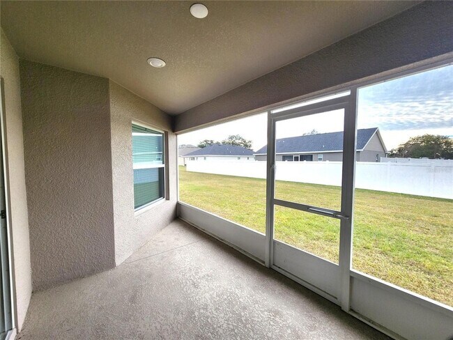 Building Photo - 7638 SW 107th Ln