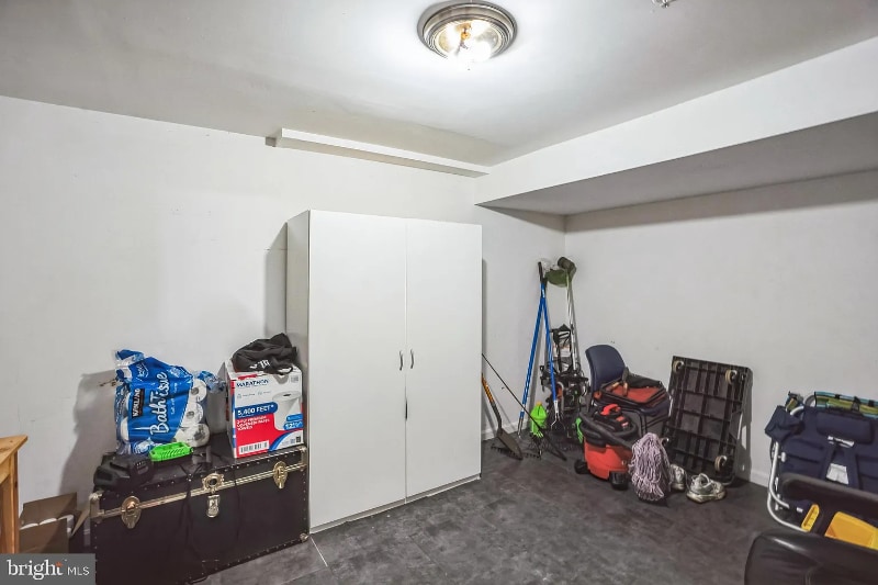 Building Photo - 10410 Pookey Way