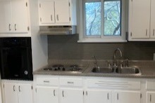 Kitchen - 8113 D'Arcy Rd