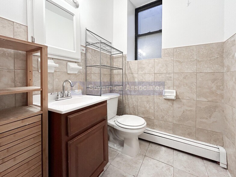 Building Photo - 617 W 143rd St