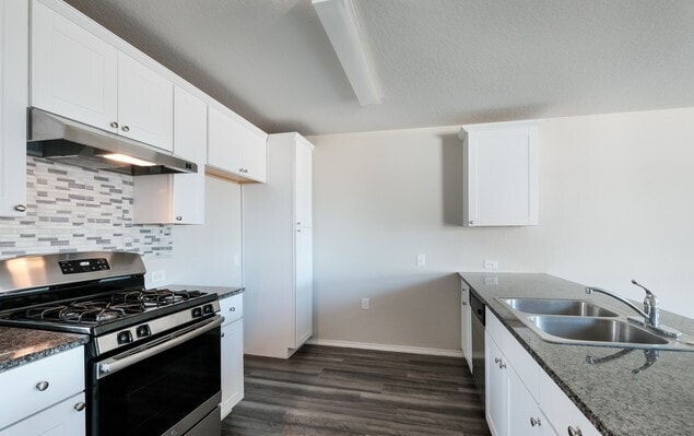 Building Photo - Ashworth