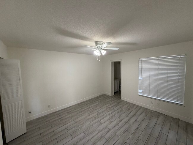 Building Photo - GATELAND VILLAGE