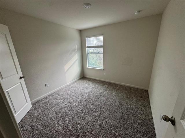 Building Photo - 315 Marsh Ln