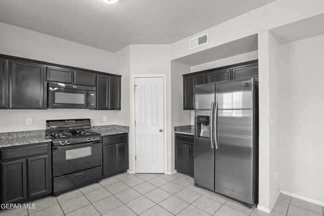 Building Photo - 2240 Decamp Point Pl