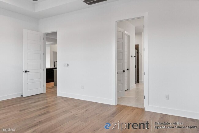 Building Photo - 3 br, 2.5 bath House - 616 Hallwood Dr, Li...