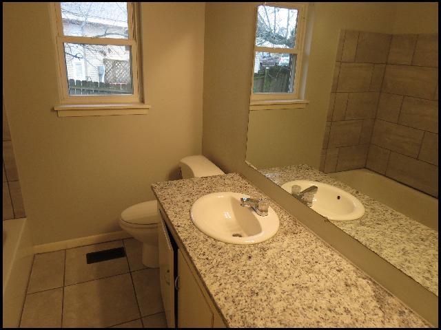 Building Photo - 6500 Marguerite Ln