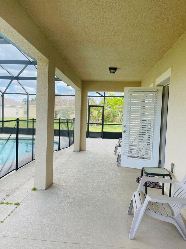 Building Photo - Brand new 4 bed 2 1/2 bath house in gated ...