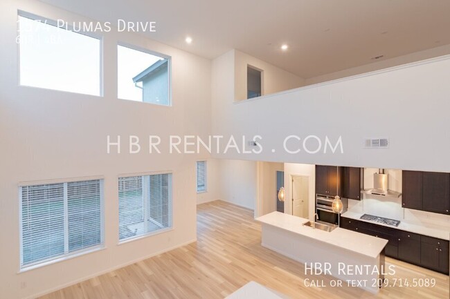 Building Photo - 1574 Plumas Dr