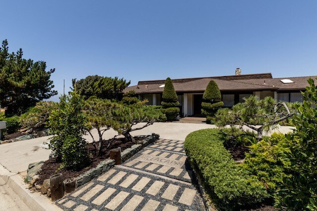 Building Photo - 7774 Via Capri