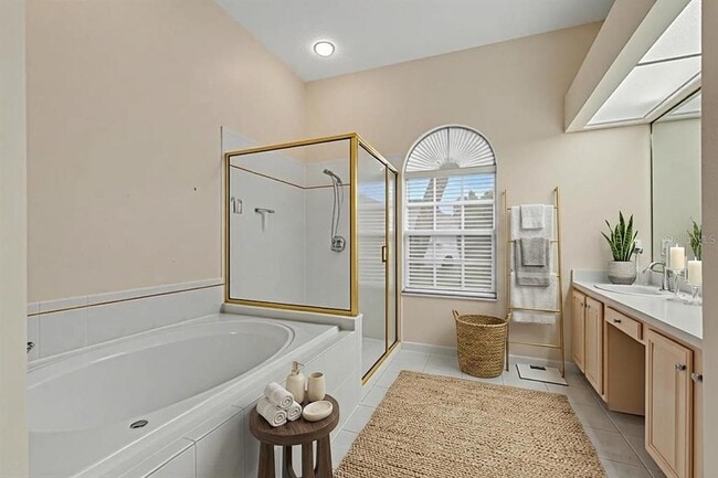 Building Photo - 702 Brooker Ridge Ct