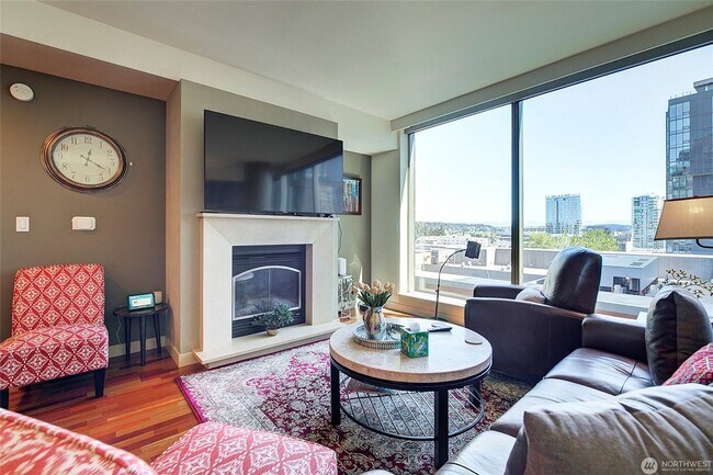 Building Photo - 2Bd/2Ba Bellevue Condo