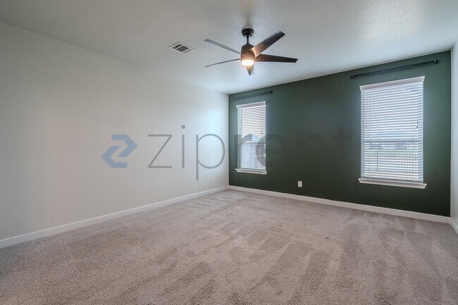 Building Photo - 23522 Persimmon Crk Ln