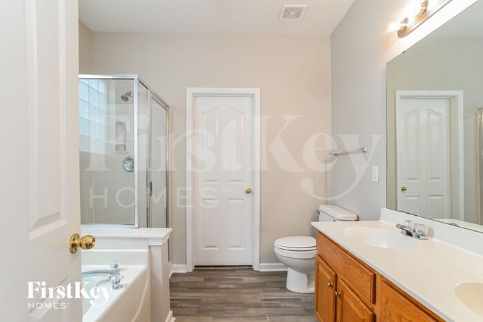 Building Photo - 4704 Sandtyn Dr