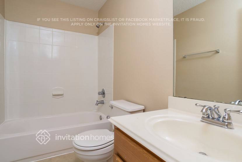 Building Photo - 3622 Fuller Bluff Dr