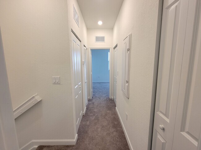 Building Photo - 28637 SW 132nd Ct