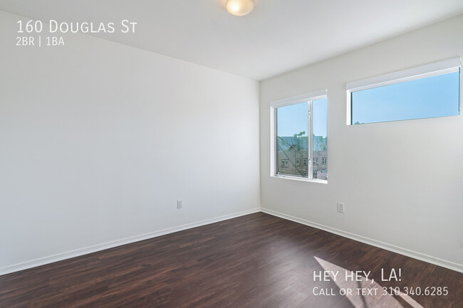 Building Photo - Modern Architectural Duplex | DTLA Views |...