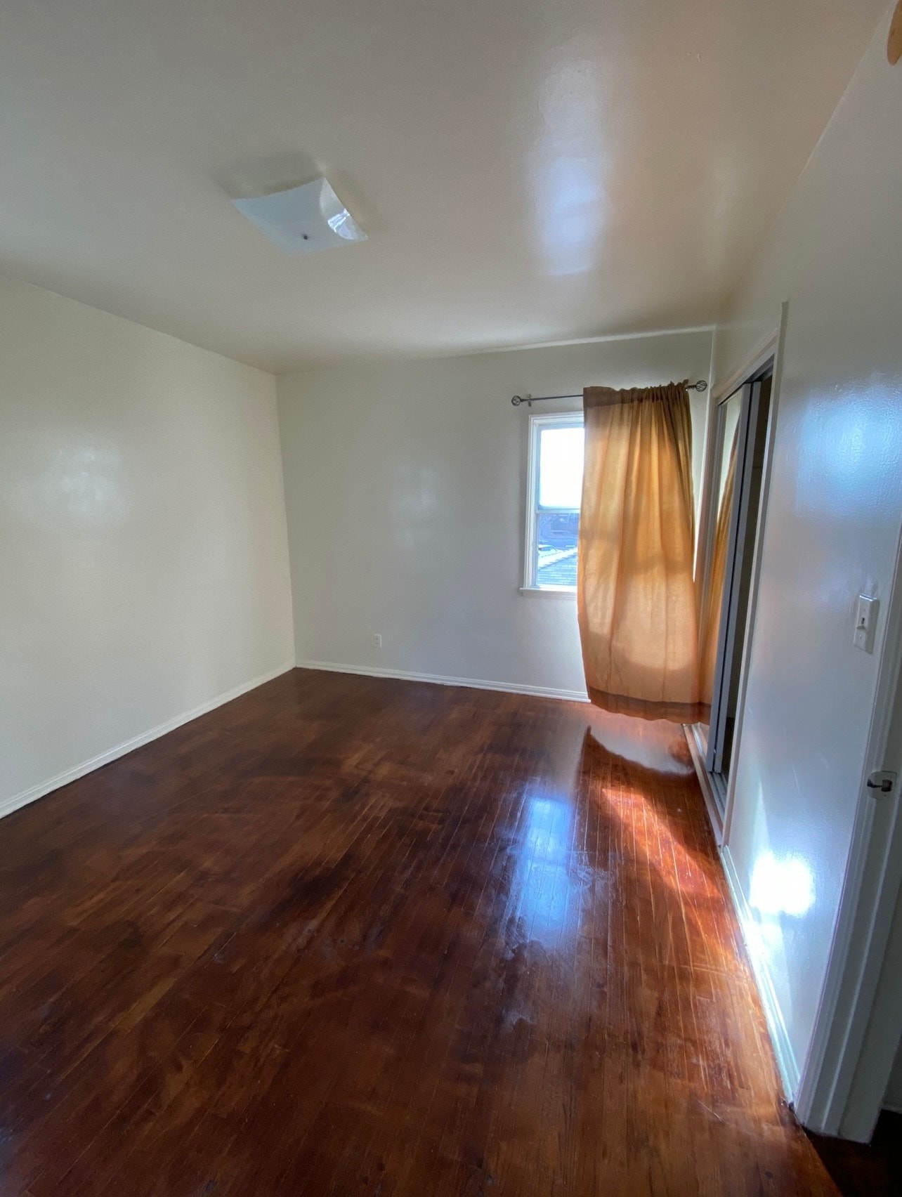 Building Photo - 1226 25th St