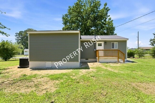 Building Photo - 6107 Vance Cir