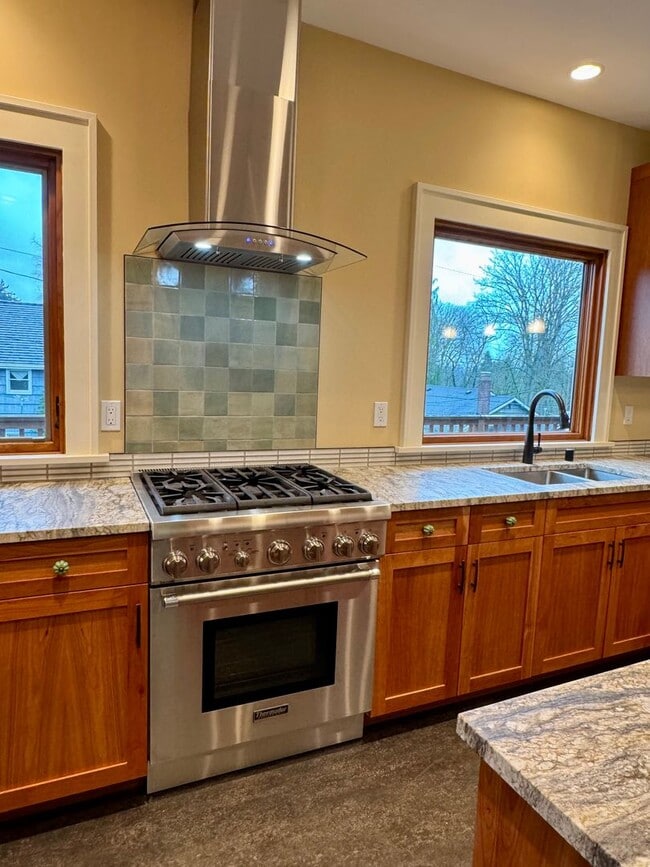 Building Photo - 6210 20th Ave NE