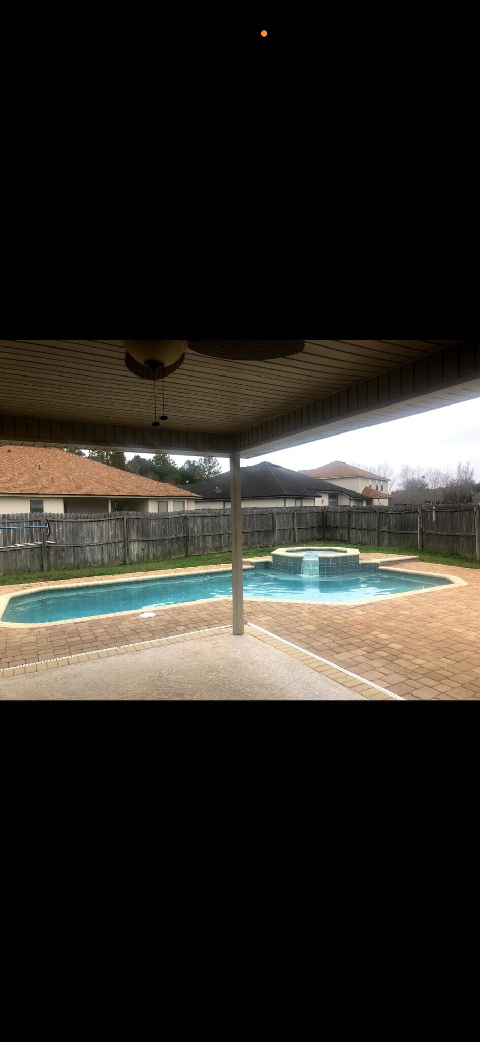 Building Photo - 2736 Maple Durham Dr