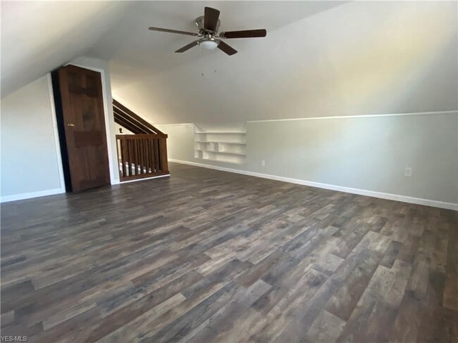 Building Photo - 1181 Hilltop Dr