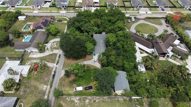 Building Photo - 31020 SW 193rd Ave