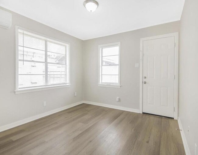 Building Photo - 1309 Malvern St