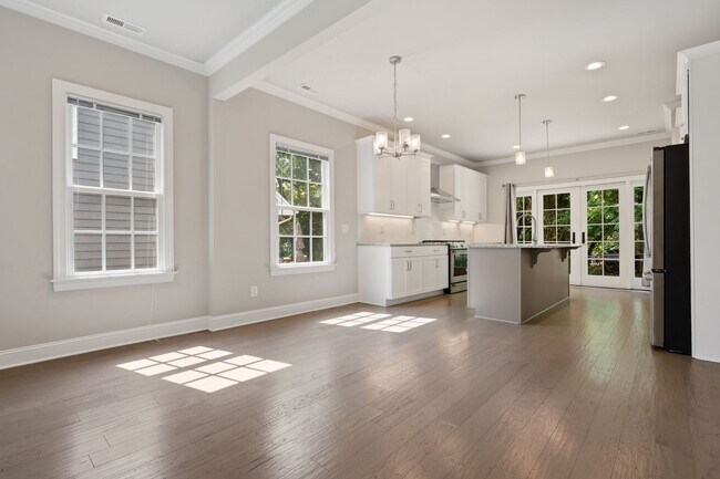 Building Photo - Beautiful One-Story Home Near the Golden Belt Historic District