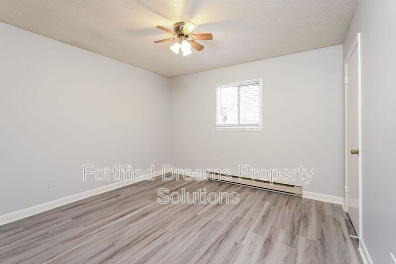 Building Photo - 4368 Ogburn Ave