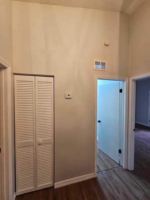 Building Photo - 1834 Foxhall Cir