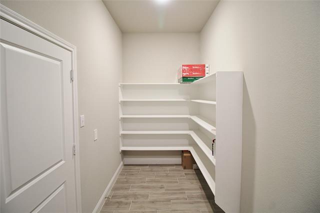 Building Photo - 412 Abbott Ln