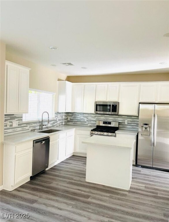Building Photo - 581 Caribbean Palm Dr