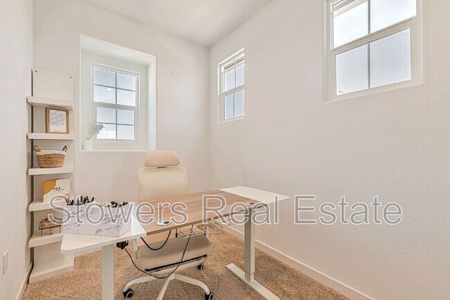 Building Photo - 5390 Clauzetto Wy