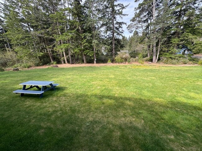 Building Photo - ***Coming Soon - 3 Bedroom Home in Otter Rock***