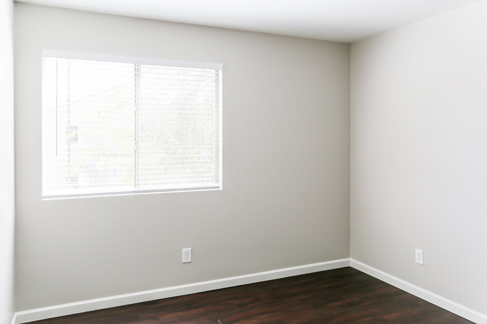 Building Photo - 6728 N 130th Ave