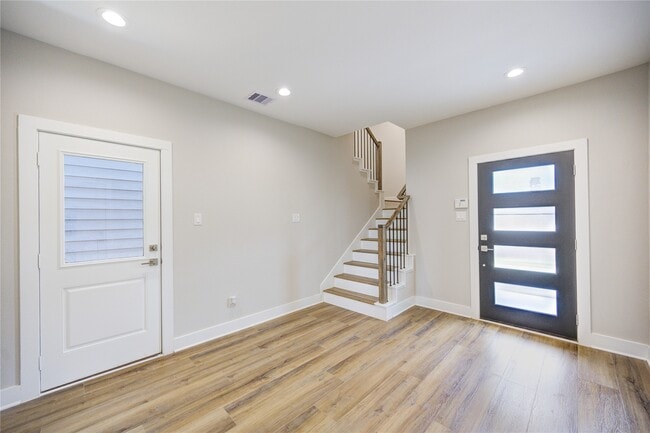 Building Photo - 3404 Rawley St