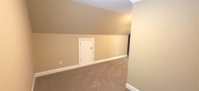 Building Photo - 606 Lakeshore Ct