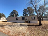 Building Photo - 47 Kimberly Ln