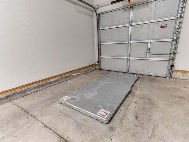 Building Photo - 5501 Lanceshire Ln